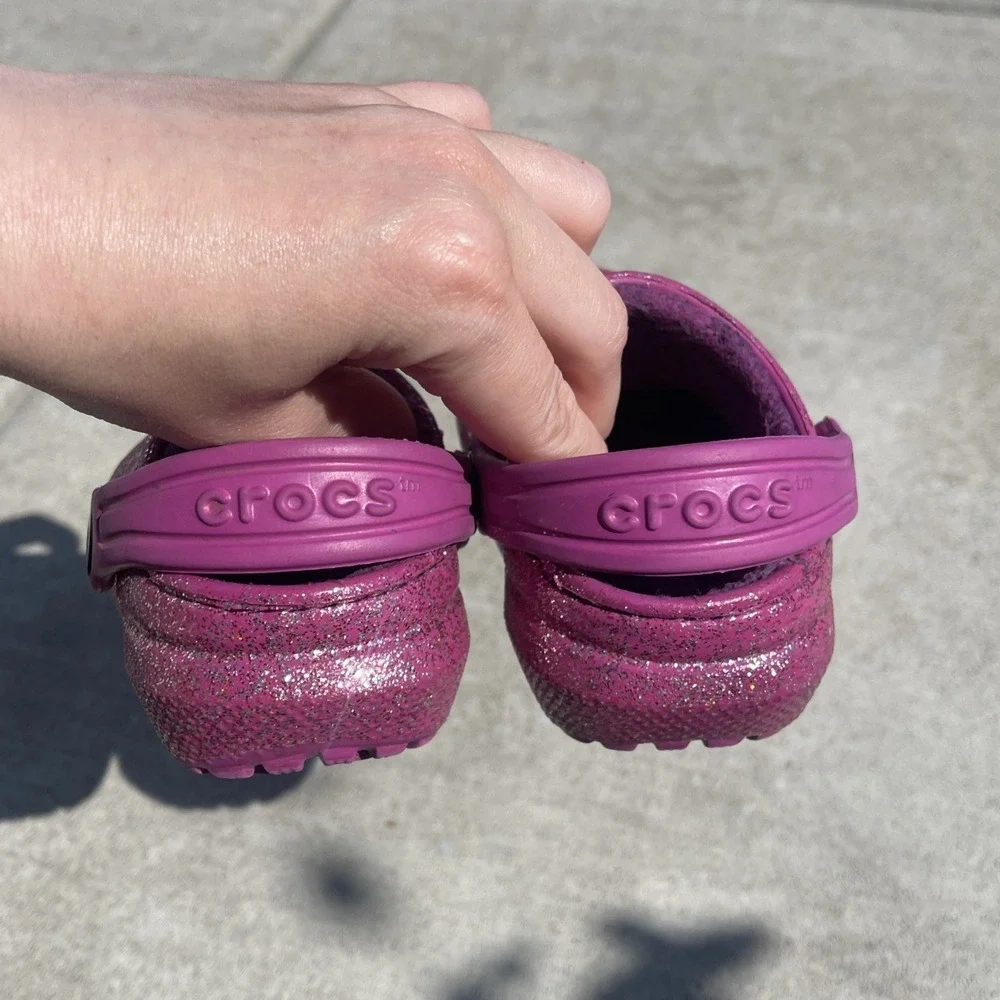 Crocs Classic Fur Lined Glitter Clog Kids C4 Pink‎ Silver Sparkle Fuzzy